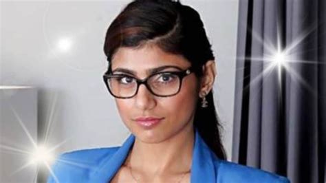 mia kalifa height|Mia Khalifa Wiki, Height, Weight, Age, Husband, Boyfriend,。